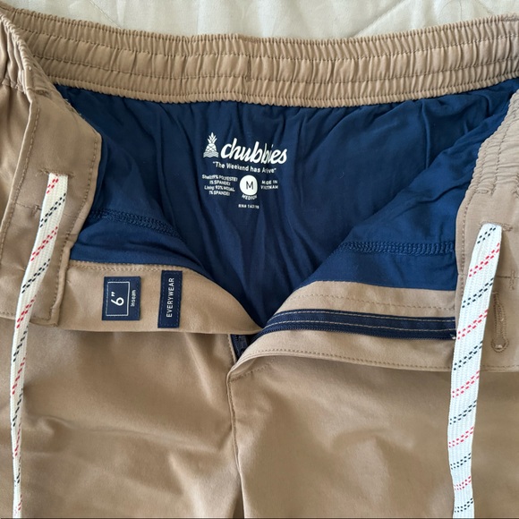 Chubbies Stretch Khakis 6” lined shorts - Picture 7 of 7